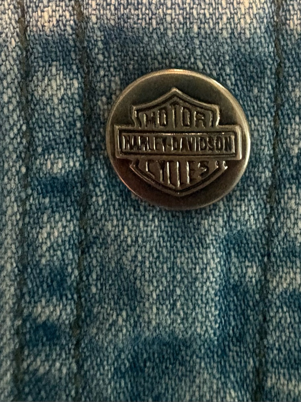Harley-Davidson Light Blue Denim Sleeveless Button-Front Vest - Picture 5 of 6